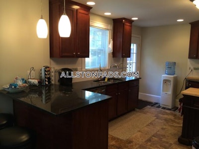 Lower Allston 5 Beds 3.5 Baths Boston - $5,750