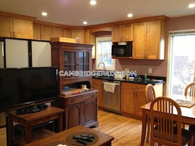 Cambridge 3 Bed 2 Bath CAMBRIDGE- EAST CAMBRIDGE $5,200  East Cambridge - $5,200