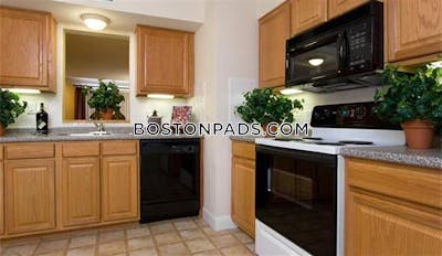 Waltham 3 Bed 2.5 Bath WALTHAM - $3,960 No Fee