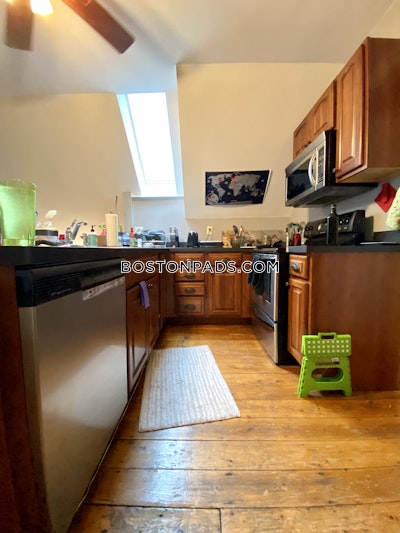 Mission Hill 3 Beds 1 Bath Mission Hill Boston - $5,280