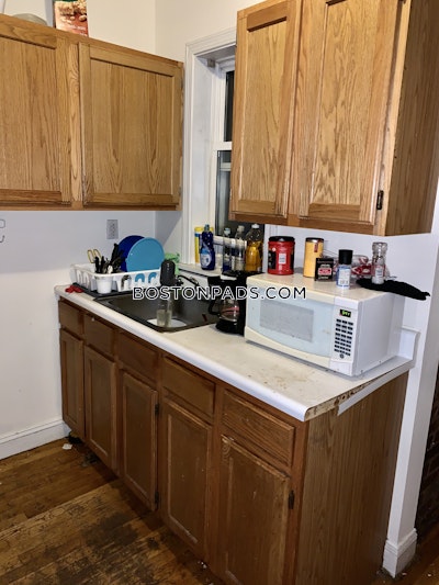 Mission Hill 4 Bed, 1 Bath Unit Boston - $6,000