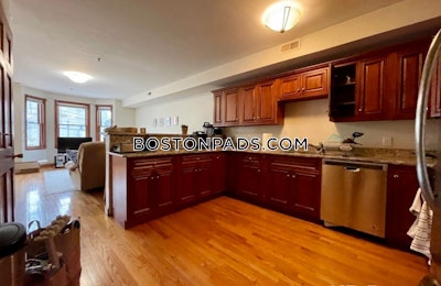 Allston Beautiful 4 Bed 2 Bath in Allston Boston - $5,300