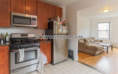 Mission Hill 4 Beds 2 Baths Boston - $6,400