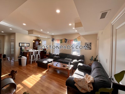 Somerville 4 Beds 1 Bath  Porter Square - $4,100