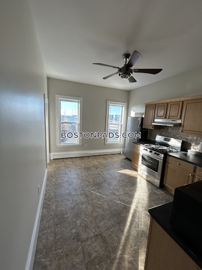 East Boston 2 Beds 1 Bath Boston - $2,600 50% Fee