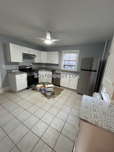 Allston 3 Beds 1 Bath Boston - $2,800