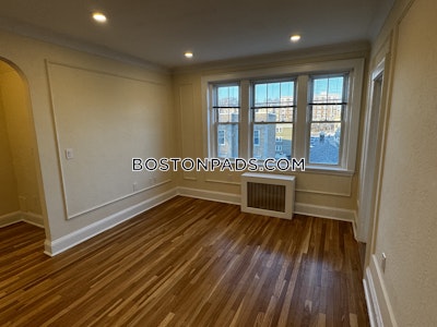 Brighton 1 Bed 1 Bath BOSTON Boston - $2,560 No Fee