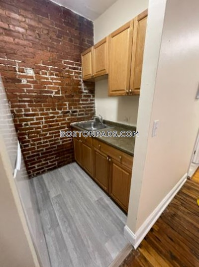 Mission Hill 2 Bed, 1 Bath Unit Boston - $3,145