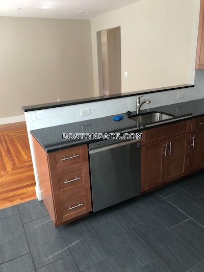 Waltham 3 Bed 1 Bath WALTHAM $3,600 - $3,800