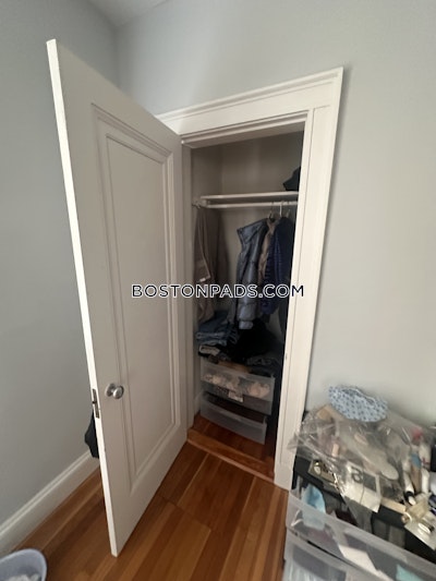 Newton 3 Bed 1 Bath NEWTON  Chestnut Hill - $4,300