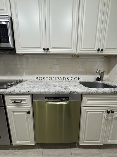 Brookline 1 Bed 1 Bath BROOKLINE- COOLIDGE CORNER   Coolidge Corner - $3,500