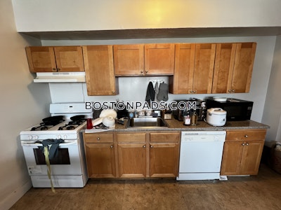 Allston 3 Bed 1 Bath BOSTON Boston - $3,700