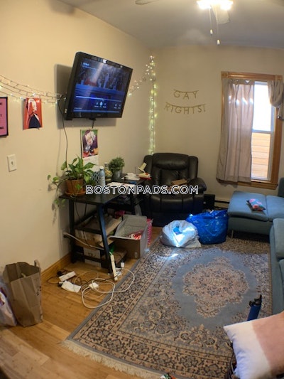 Jamaica Plain 3 Beds 1 Bath Boston - $3,500