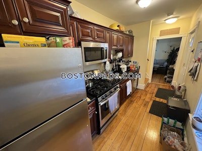 Cambridge 3 Bed 1 Bath CAMBRIDGE  Porter Square - $4,200