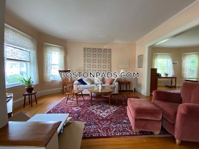 Somerville 6 Beds 2.5 Baths  Tufts - $7,500