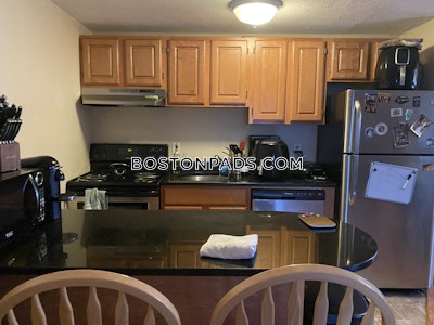 South Boston 2 Bed 1 Bath BOSTON Boston - $2,850 No Fee