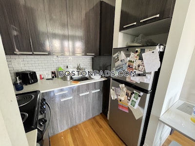 Back Bay 1 Bed Back Bay Boston - $3,200