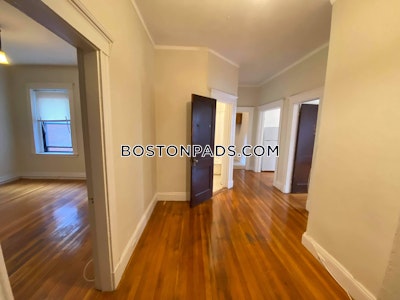 Malden 2 Bed 1 Bath MALDEN $2,375 - $2,500