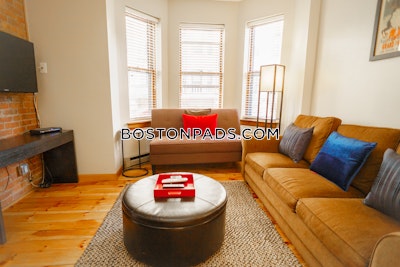 Back Bay 1 Bed Back Bay Boston - $3,200