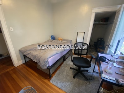 Medford 4 Bed 1 Bath MEDFORD  Tufts - $4,000