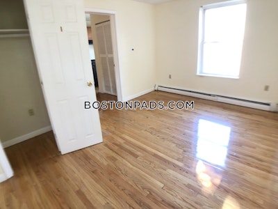 North End 1.5 Bed, 1 Bath Unit Boston - $3,200