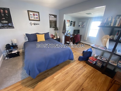 Somerville 5 Beds 2 Baths  Tufts - $4,750