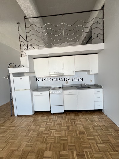 Fenway/kenmore Studio No Bath Boston - $2,500 No Fee