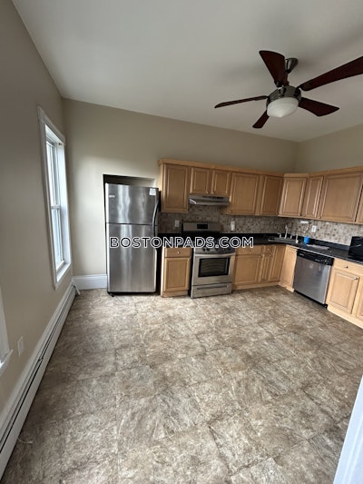 East Boston 2 Beds 1 Bath Boston - $2,600 50% Fee