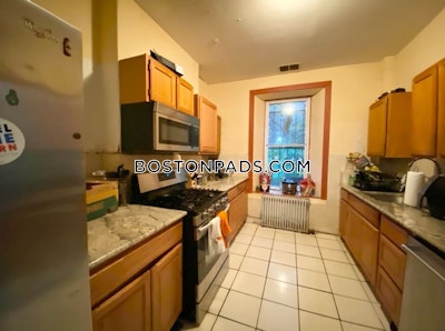 Mission Hill Updated 4 Bed 2 Bath on Parker St in BOSTON Boston - $6,000