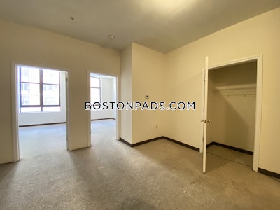 Downtown 2 Beds 1 Bath Boston - $3,400