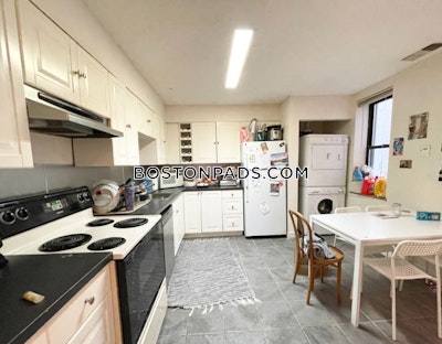 Northeastern/symphony 5 Beds 3 Baths Boston - $9,500