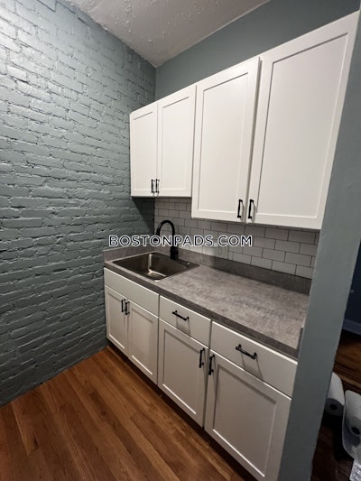 Mission Hill 2 Beds 1 Bath Boston - $3,145