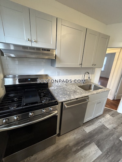 Brighton 2 Beds 1 Bath Boston - $2,900