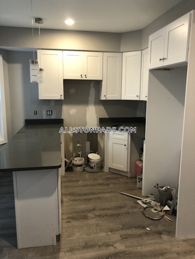 Allston 5 Beds 2 Baths Boston - $6,000