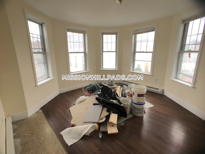 Mission Hill Apartment for rent 5 Bedrooms 2 Baths Boston - $6,300