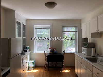 Cambridge 2 Bed, 1 Bath Unit  Central Square/cambridgeport - $3,300