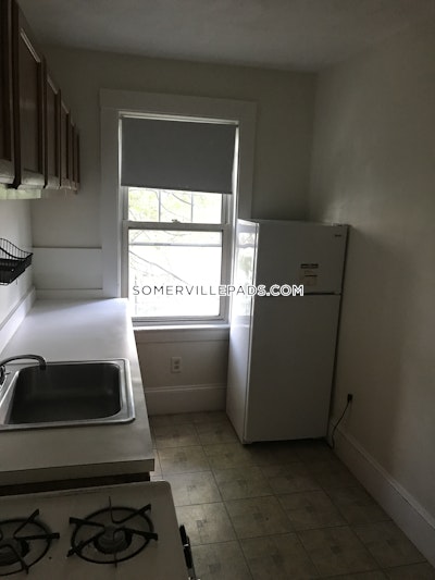 Somerville 1 Bed 1 Bath SOMERVILLE  Spring Hill - $2,200