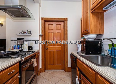 Beacon Hill Apartment for rent 3 Bedrooms 1 Bath Boston - $4,675