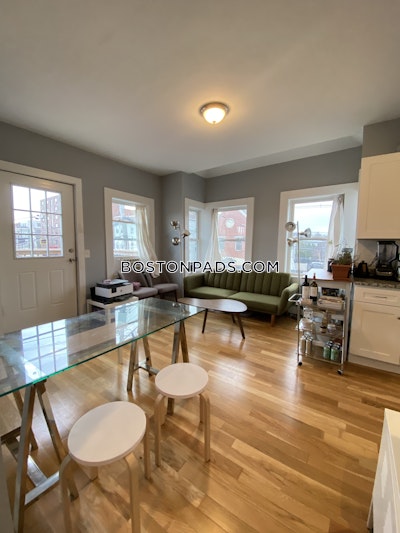 Somerville Apartment for rent 2 Bedrooms 1 Bath  Porter Square - $3,545