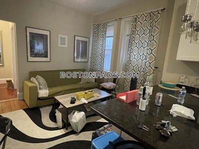 North End 2 Beds 1 Bath Boston - $3,595