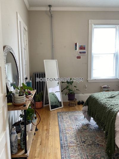 Somerville Apartment for rent 3 Bedrooms 1 Bath  West Somerville/ Teele Square - $4,100