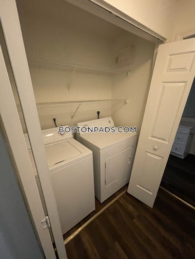 Saugus Apartment for rent 2 Bedrooms 2 Baths - $3,434 75% Fee