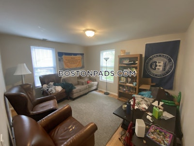 Cambridge Apartment for rent 3 Bedrooms 1 Bath  Central Square/cambridgeport - $3,600 No Fee