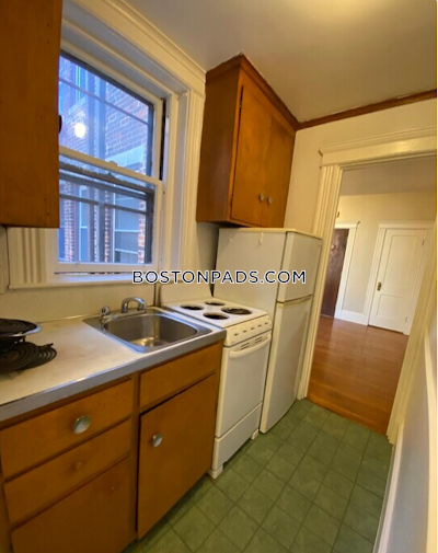 Brookline Apartment for rent Studio 1 Bath  Coolidge Corner - $2,395 No Fee