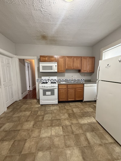 Dorchester Apartment for rent 4 Bedrooms 2 Baths Boston - $4,200